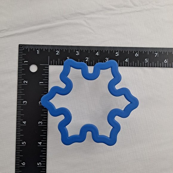 Snowflake Cookie Cutter Fondant Plastic Silicone Shape - Picture 6 of 6